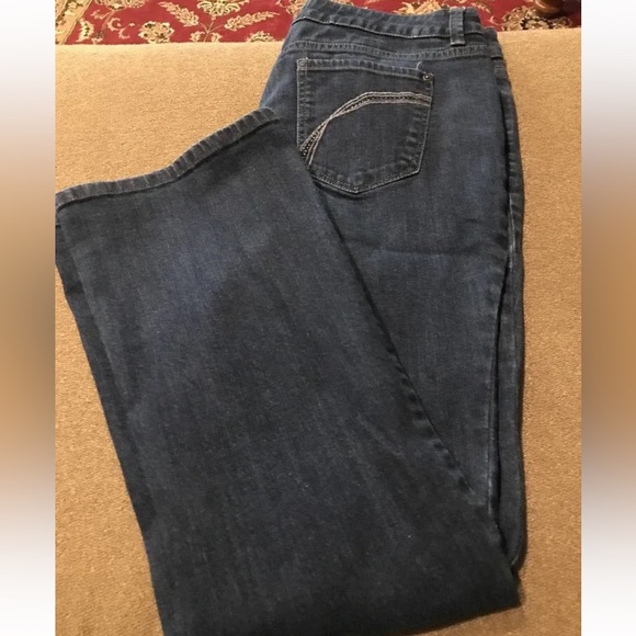 Apt. 9 Denim - Women's Apt 9 Dark Blue Jeans Size 12 Cotton Spandex (J)